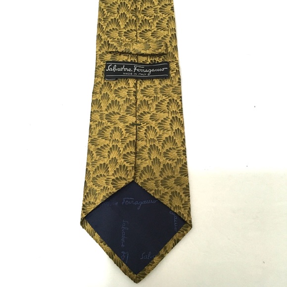 Salvatore Ferragamo Mens Geometric Neck Tie - Picture 2 of 4